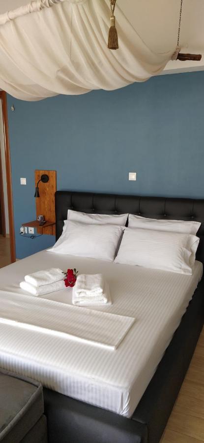 Villa Tsios 아르테미다 외부 사진