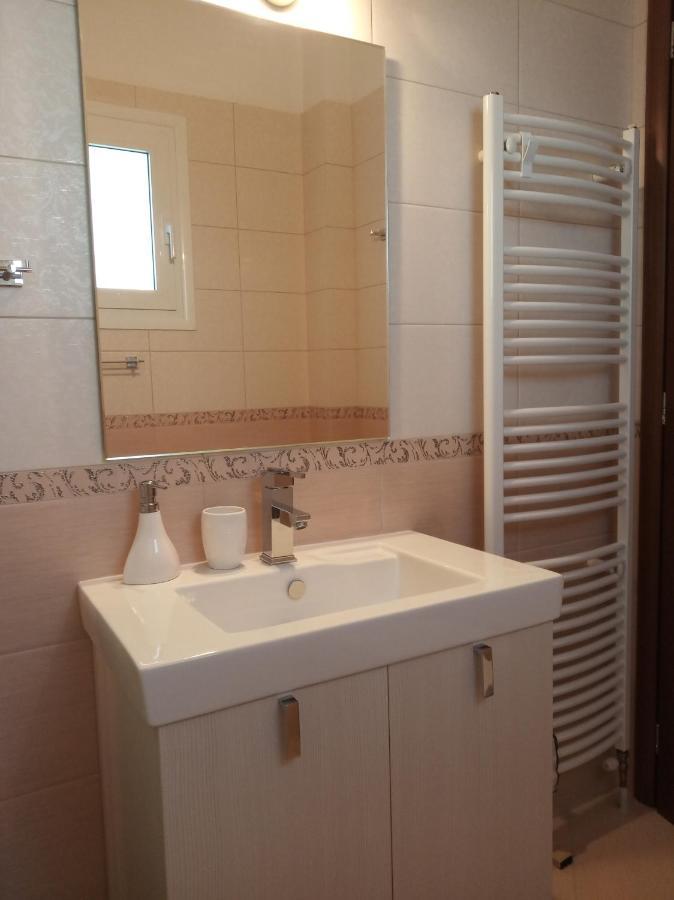 Villa Tsios 아르테미다 외부 사진